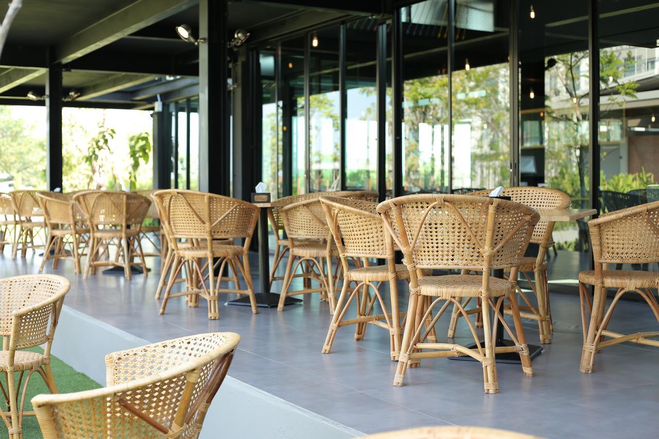Navela Hotel & Convention Ratchaburi Exterior foto